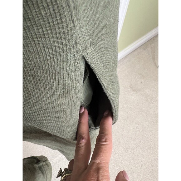 Lululemon Radiant Jacket II Olive Green Gym Crossfit Running W4AOW Women’s Sz 12 - Picture 7 of 16